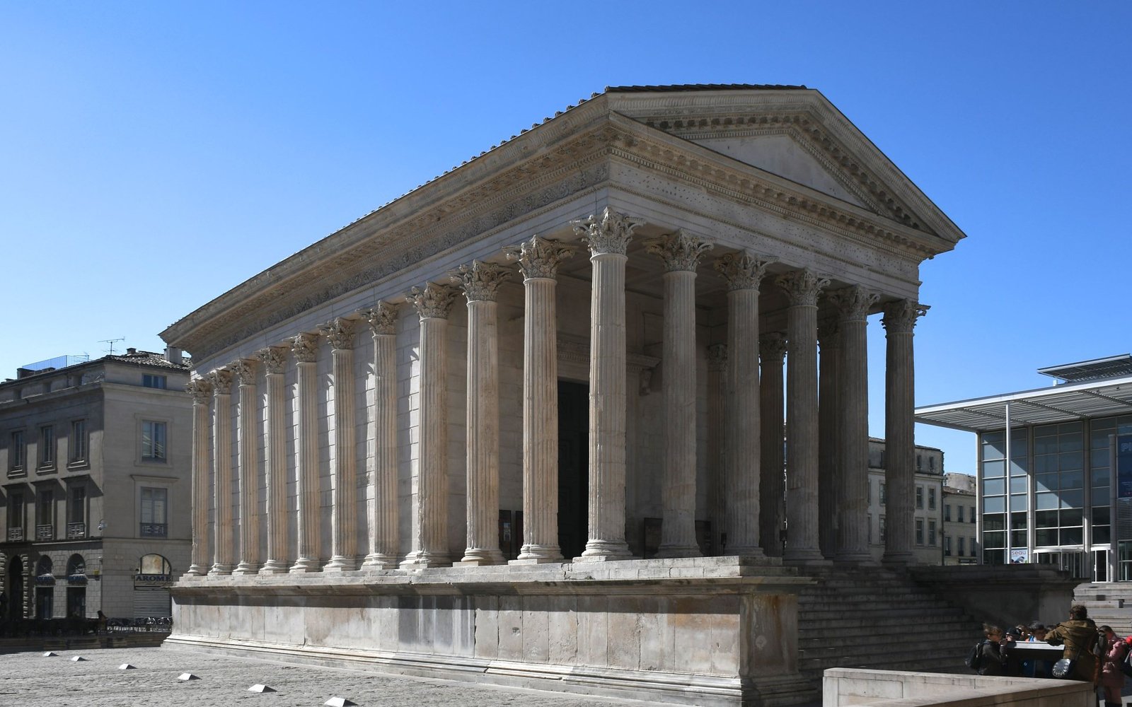 La Maison Carrée à Nîmes